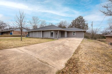 1009 N Clay St unit 2, Ennis, TX 75119 - photo 5