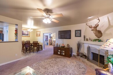 102 Sunflower Dr, Lake Havasu City, AZ 86403 - photo 5