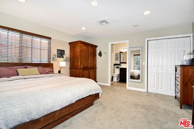 21007 Costanso St, Woodland Hills, CA 91364 - photo 6