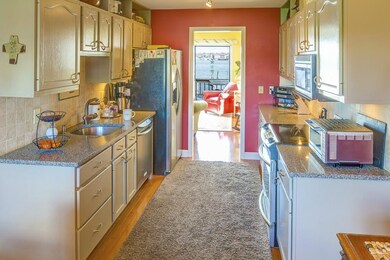 27 Settlers Way, Salem, MA 01970 - photo 7