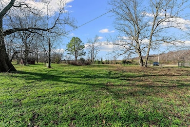 17415 Kinion Lake Rd, Lincoln, AR 72744 - photo 2