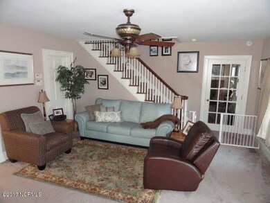 1106 W. Main den