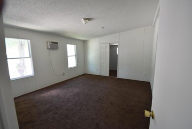 600 Richardson Rd, Socorro, TX 79927 - photo 5