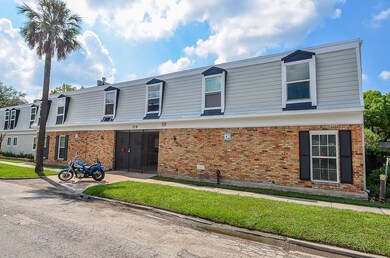 1423 Hawthorne St unit 15, Houston, TX 77006 - photo 3