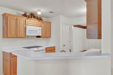 1429 Preston Rd, Denison, TX 75020 - photo 7