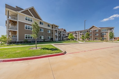 8381 Davis Blvd unit 208, North Richland Hills, TX 76182 - photo 2