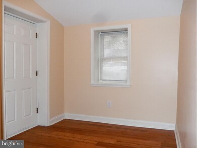 559 E Main St, Norristown, PA 19401 - photo 7