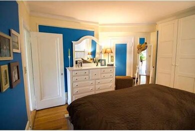 Warwick Condos unit 441, Brookline, MA 02446 - photo 5