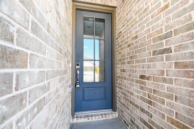 1134 Sugar Dr, Tomball, TX 77375 - photo 2