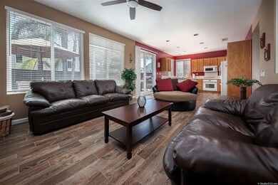 8753 Gracilior Ct, Escondido, CA 92026 - photo 5