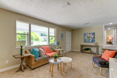 6421 Solandra Dr S, Jacksonville, FL 32210 - photo 4