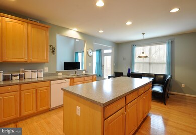 1212 Pickett Cir, Fredericksburg, VA 22401 - photo 5