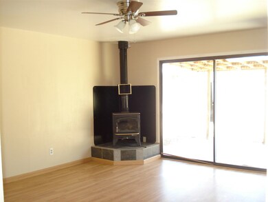 2404 Yale Ave, Alamogordo, NM 88310 - photo 6