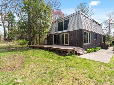 8 Clark Rd, Smithfield, RI 02917 - photo 2