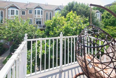 322 Midland Ct, West New York, NJ 07093 - photo 2