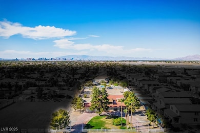 Bird's eye view featuring a view of city