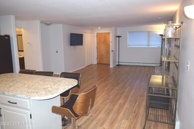 Living Rm