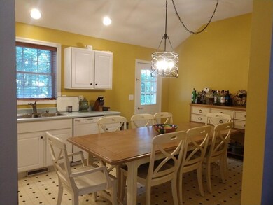 98 Farm Ln, Seabrook, NH 03874 - photo 5