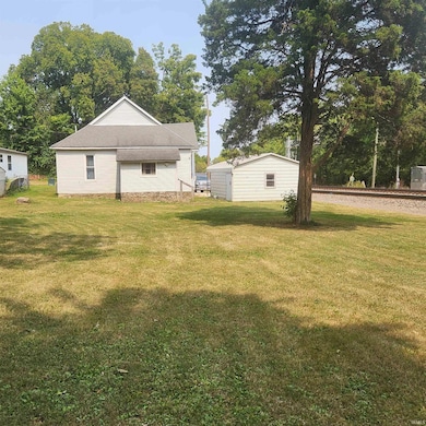 319 W Monroe St, Princeton, IN 47670 - photo 2