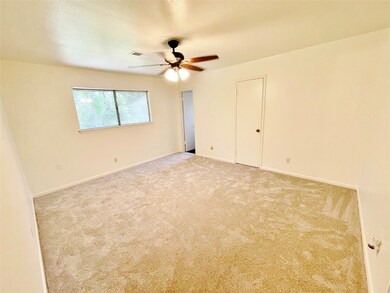 10923 Keese Dr, Houston, TX 77089 - photo 3