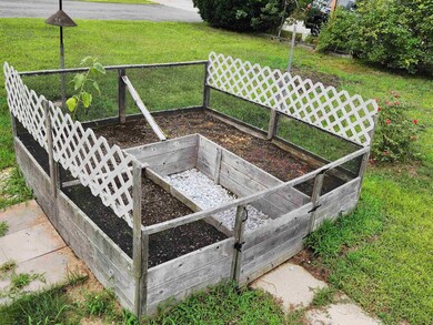 4 Pond St, Loudon, NH 03307 - photo 4