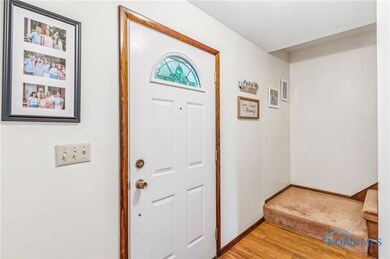 3200 Ridgeview Dr, Findlay, OH 45840 - photo 3