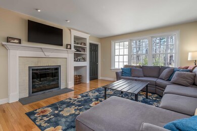 03-Living Room 2