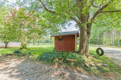 7934 Chapel Hill Church Rd, Denton, NC 27239 - photo 6