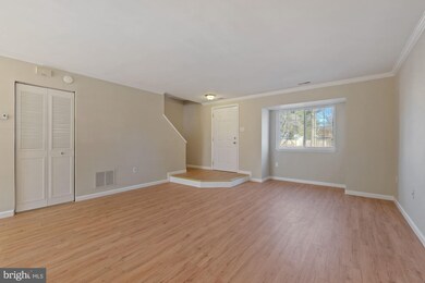 11410 Herefordshire Way, Germantown, MD 20876 - photo 5