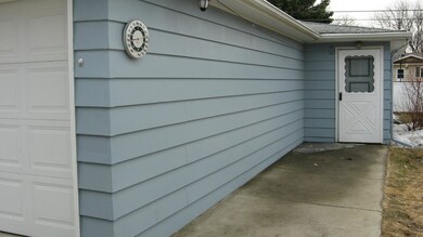 1614 S 16th St, Grand Forks, ND 58201 - photo 5