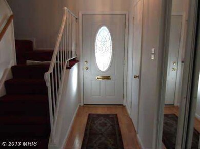 2266 Dawn Ln, Temple Hills, MD 20748 - photo 5