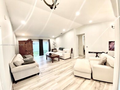 4041 SW 72nd Way, Davie, FL 33314 - photo 5