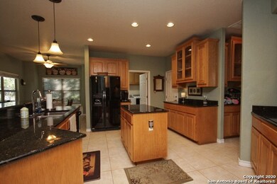 1806 Roan Crossing, San Antonio, TX 78259 - photo 4