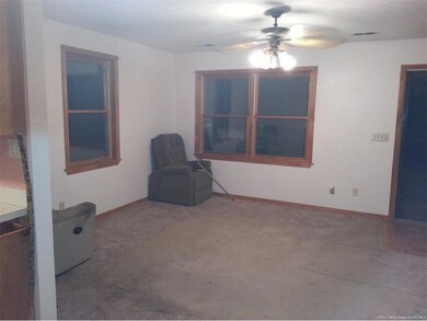 3420 Freiberger Rd, Floyds Knobs, IN 47119 - photo 2