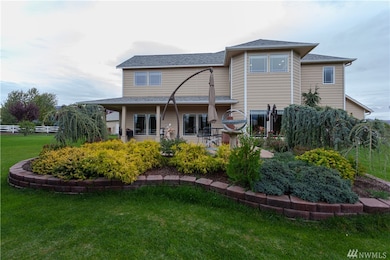 318 N Perry Ave, East Wenatchee, WA 98802 - photo 6