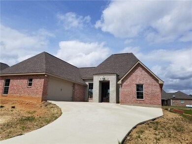 306 Saint Landry Dr, Pineville, LA 71360 - photo 2