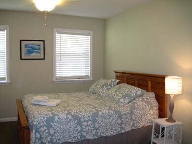 209 E Clark St, Kill Devil Hills, NC 27948 - photo 5