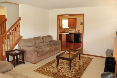 8826 White Coral Way, Middleton, WI 53562 - photo 5