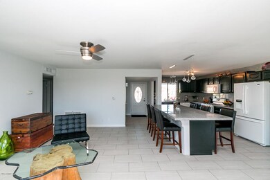 09350-3725 W. State Ave Phx-4