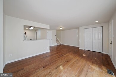 20212 Grazing Way, Montgomery Village, MD 20886 - photo 5