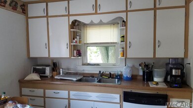 207 Turner Ave, Ada, OH 45810 - photo 3