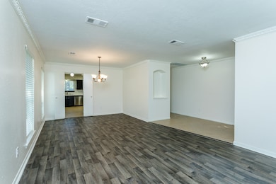 4401 W Columbary Dr, Rosenberg, TX 77471 - photo 6