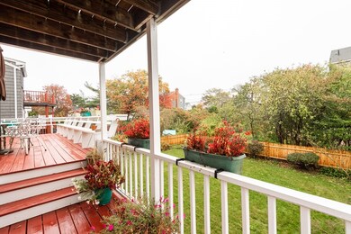 18 Dennett Rd, Marblehead, MA 01945 - photo 4