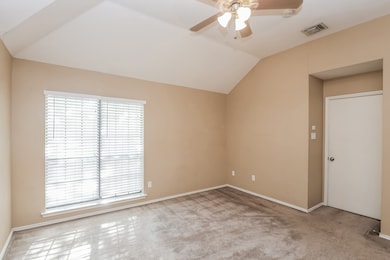 4031 Rocky Ledge Dr, Balch Springs, TX 75180 - photo 6