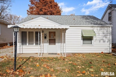 2373 E Keys Ave, Springfield, IL 62702 - photo 2