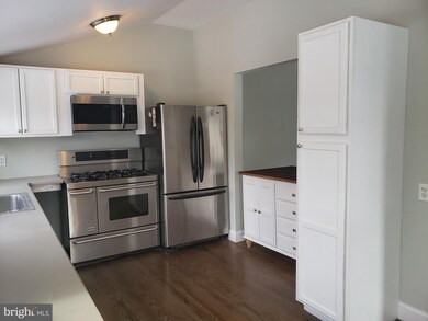 318 Mount Vernon Ave, Laurel Springs, NJ 08021 - photo 3