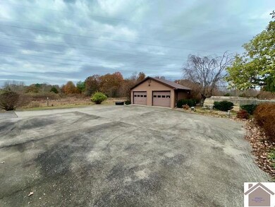 8898 Kentucky 58, Mayfield, KY 42066 - photo 5