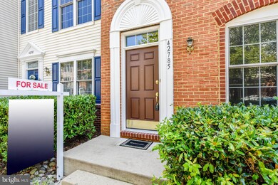 42785 Smallwood Terrace, Chantilly, VA 20152 - photo 5