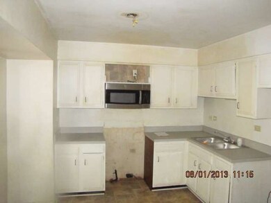 1184 Williamsburg Rd unit 1, Country Club Hills, IL 60478 - photo 5