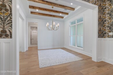 307 Winthorpe-1